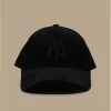 NEW ERA Cord Cap 39Thirty NY Black -NEW ERA Winkel cord cap 39thirty ny black
