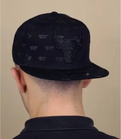 NEW ERA Monogram AOP 950 Bulls