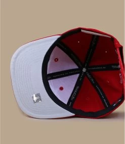 Mitchell & Ness Shark Bite Bulls 13 Mitchell & Ness Shark Bite Bulls -NEW ERA Winkel shark bite bulls 5