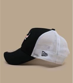 NEW ERA Trucker Seasonal Infill Bulls Black -NEW ERA Winkel trucker seasonal infill bulls black 3