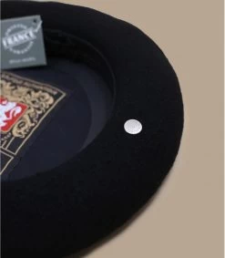 Vrai Basque Black -NEW ERA Winkel vrai basque blackZwarte20Franse20baret