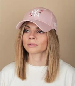 NEW ERA Wmn Strawberry Cap 9Forty NY Pink