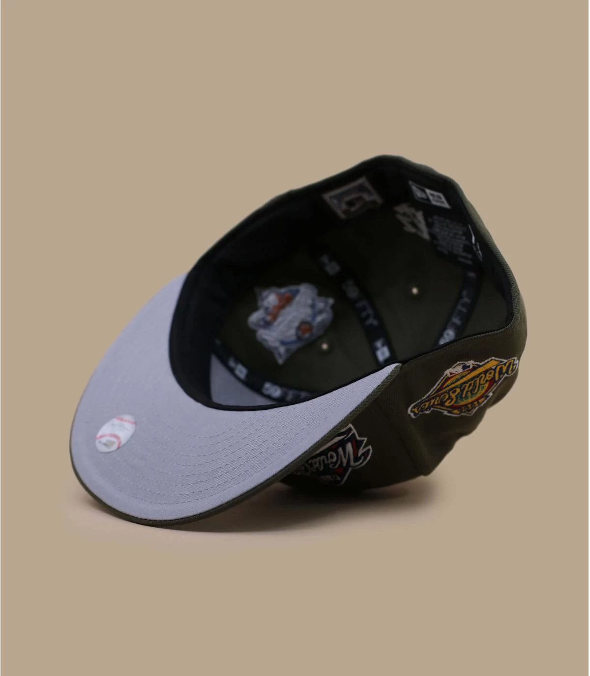 NEW ERA World Series Patch MLB Cap 59Fifty NY Olive 7 NEW ERA World Series Patch MLB Cap 59Fifty NY Olive - Afbeelding 5